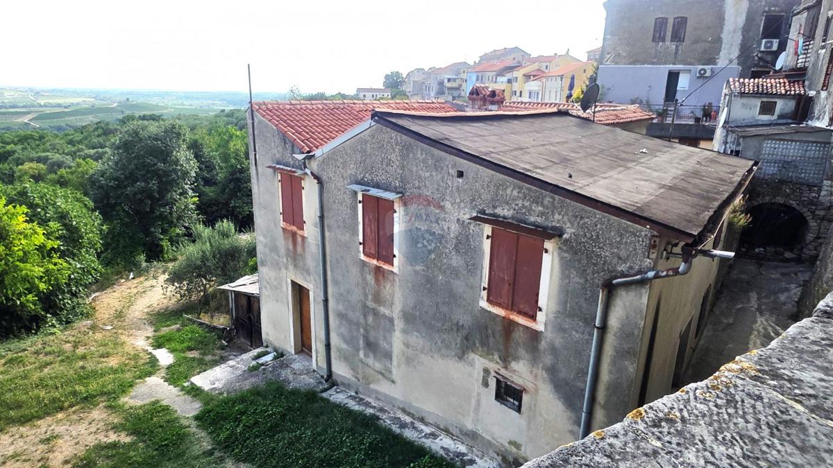 Hiša Buje, 186m2