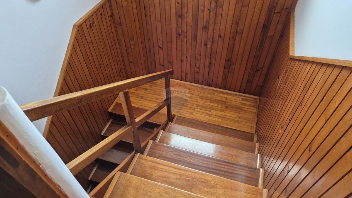 Hiša Novaki Motovunski, Karojba, 220m2