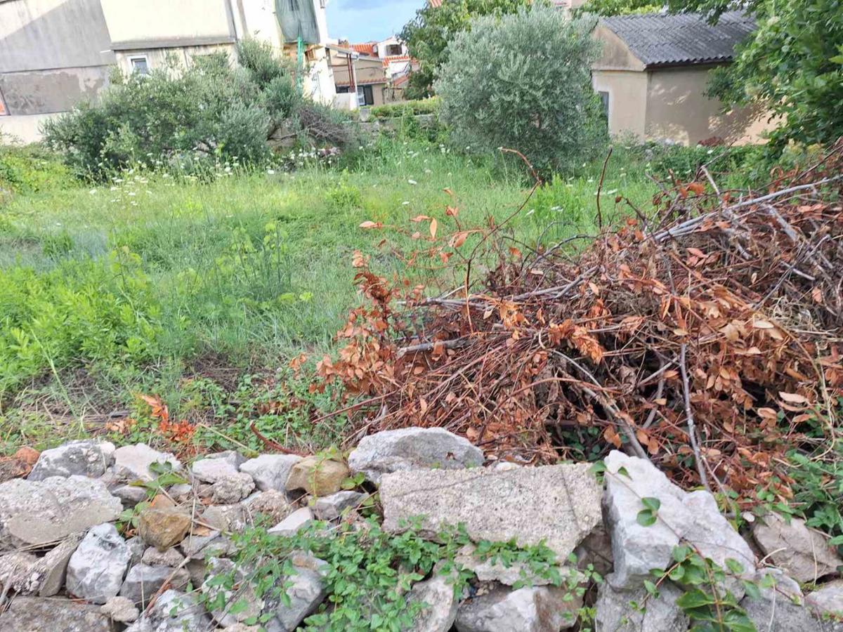 Stavbno zemljišče Baška, 63m2