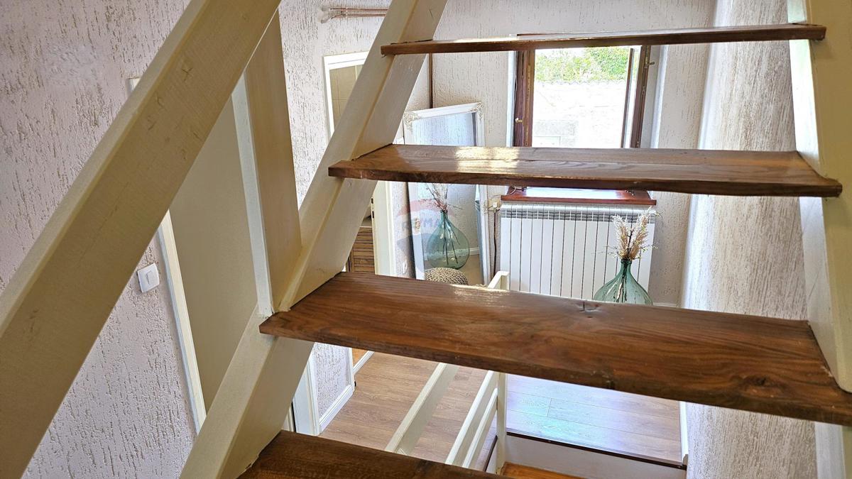 Hiša Vižinada, 150m2