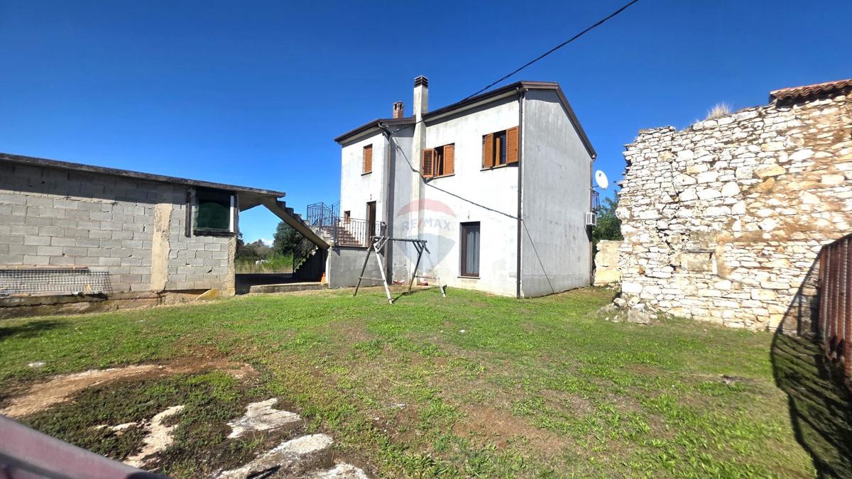 Hiša Umag, 554m2