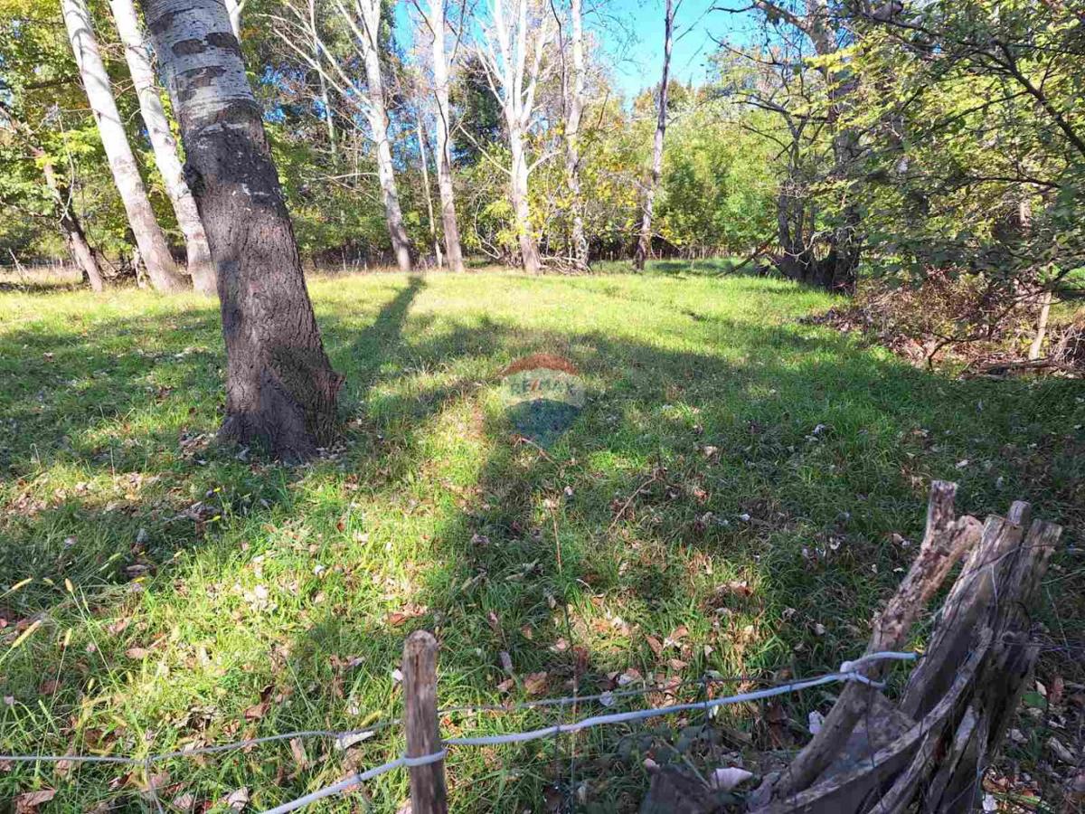 Stavbno zemljišče Baška, 360m2