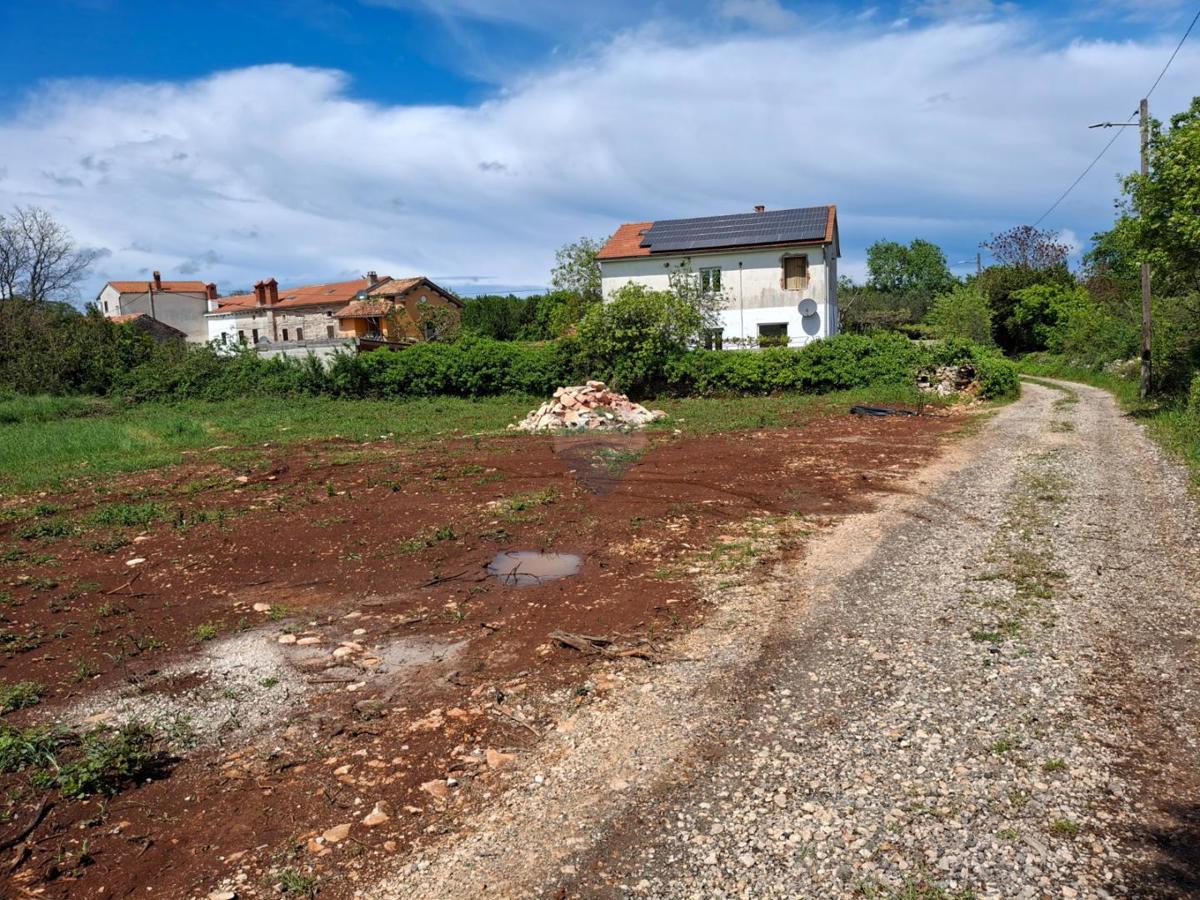 Stavbno zemljišče Veliki Vareški, Marčana, 845m2