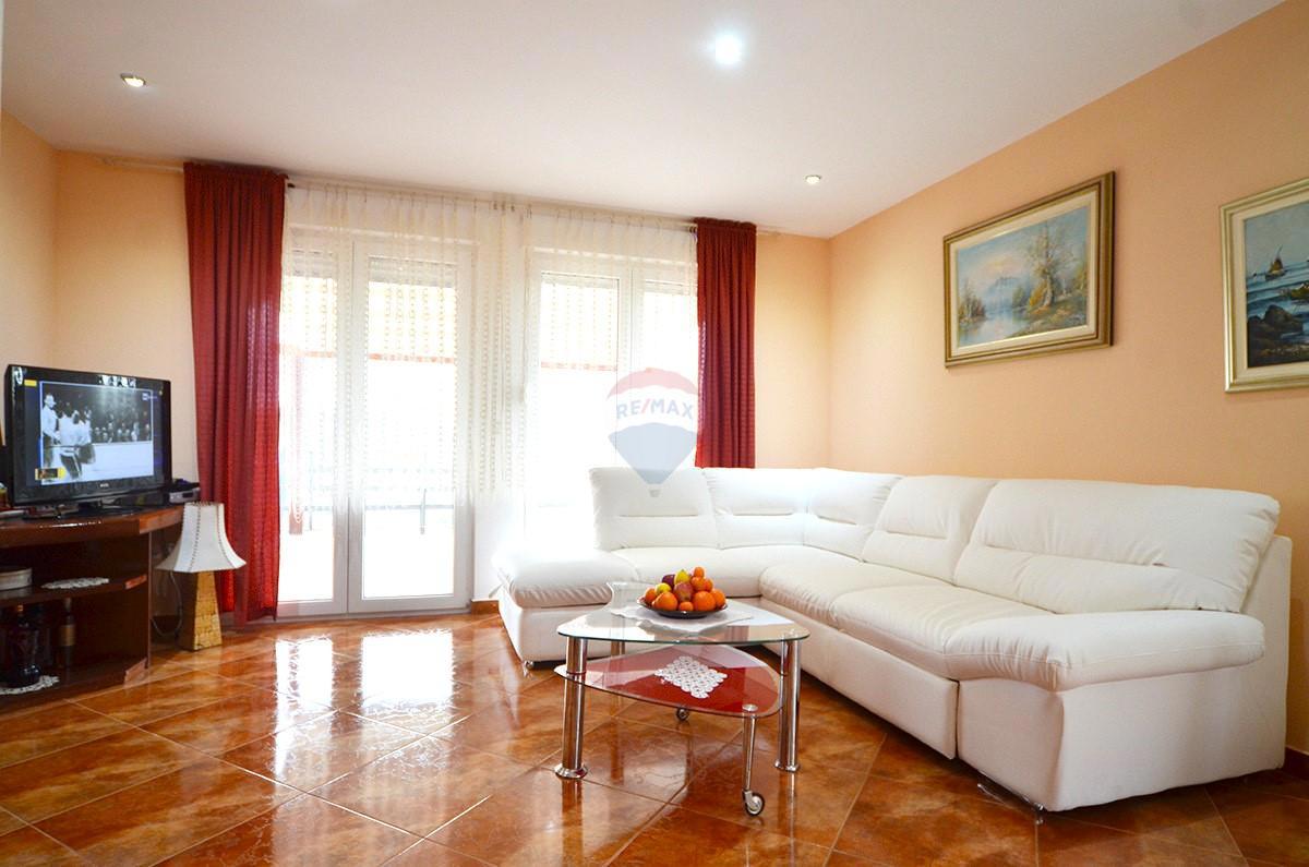 Istra, Rovinj, 9 km – pritlična hiša z bazenom na 490 m² zemljišča.