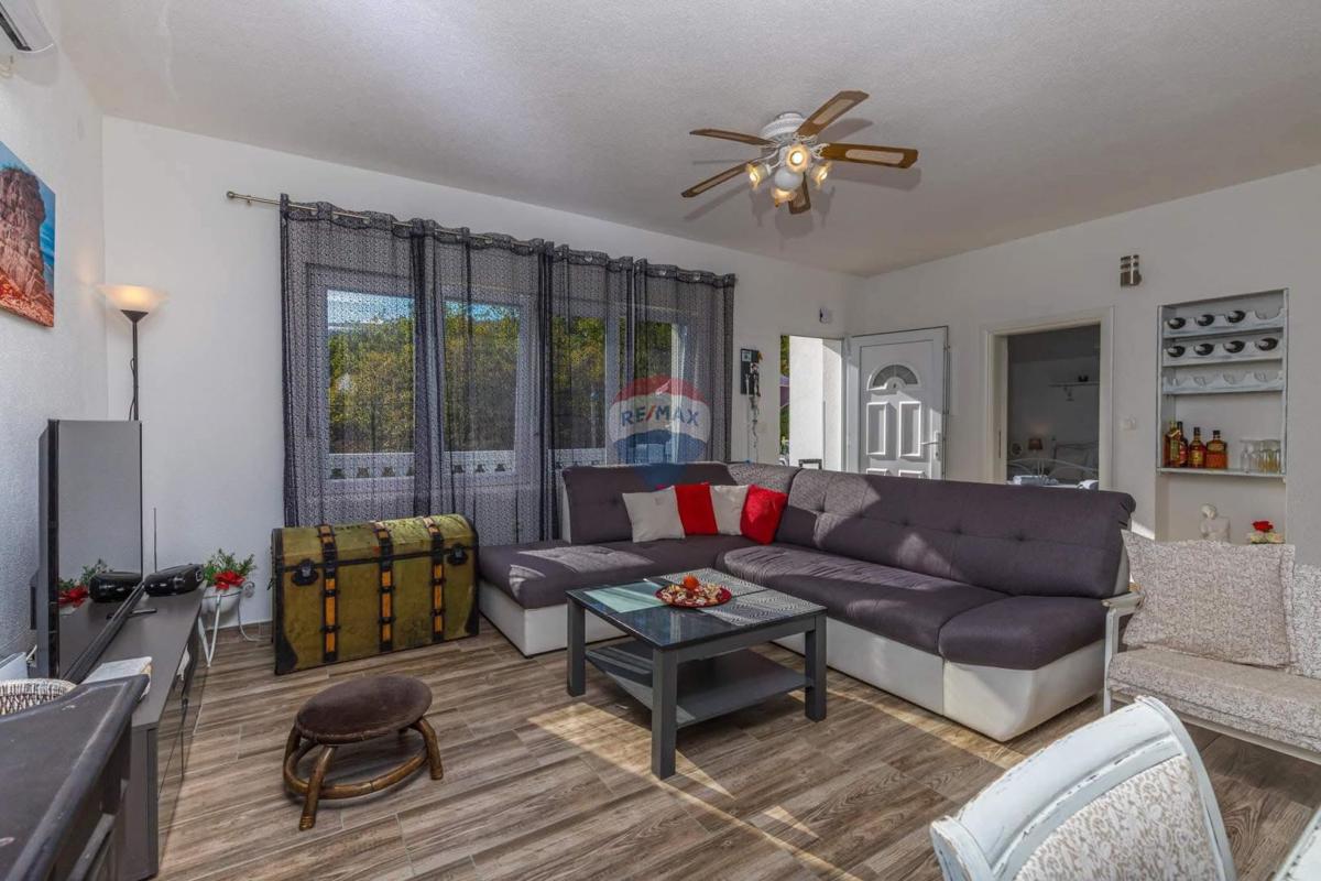 Hiša Grižane-Belgrad, Vinodolska Općina, 193m2