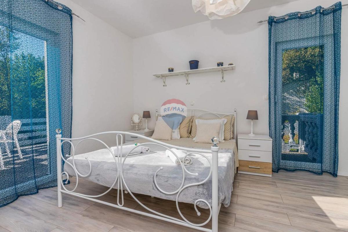 Hiša Grižane-Belgrad, Vinodolska Općina, 193m2