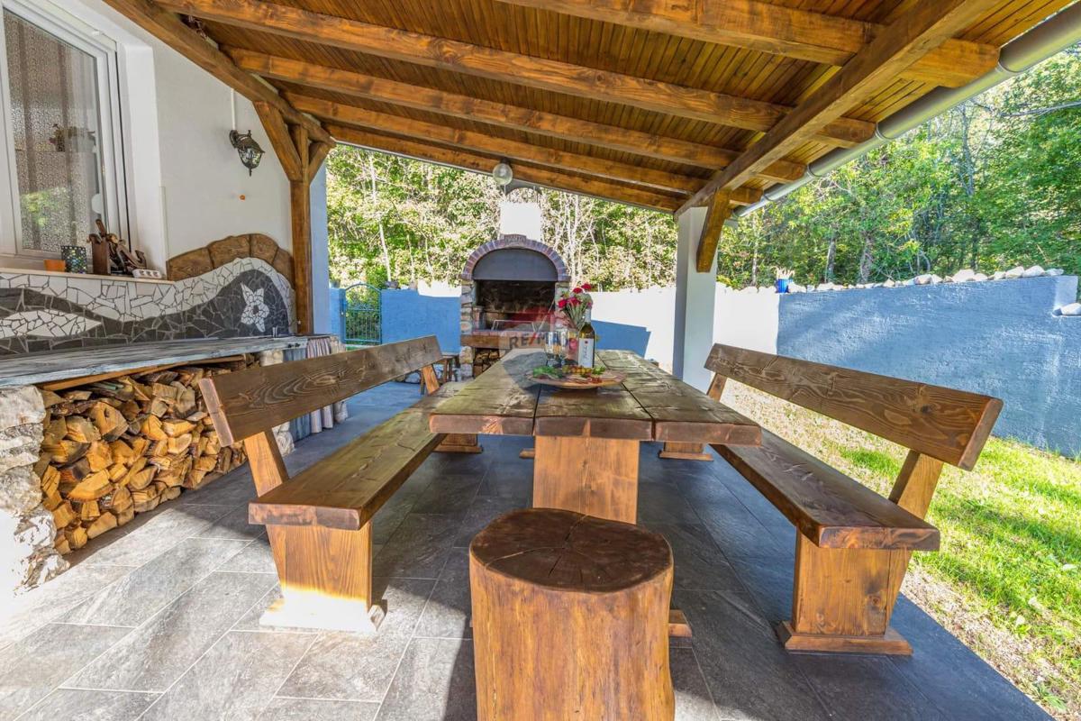 Hiša Grižane-Belgrad, Vinodolska Općina, 193m2