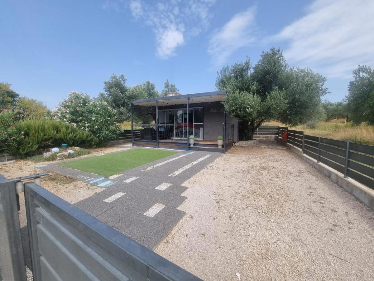 Stavbno zemljišče Donje Raštane, Sveti Filip I Jakov, 167m2