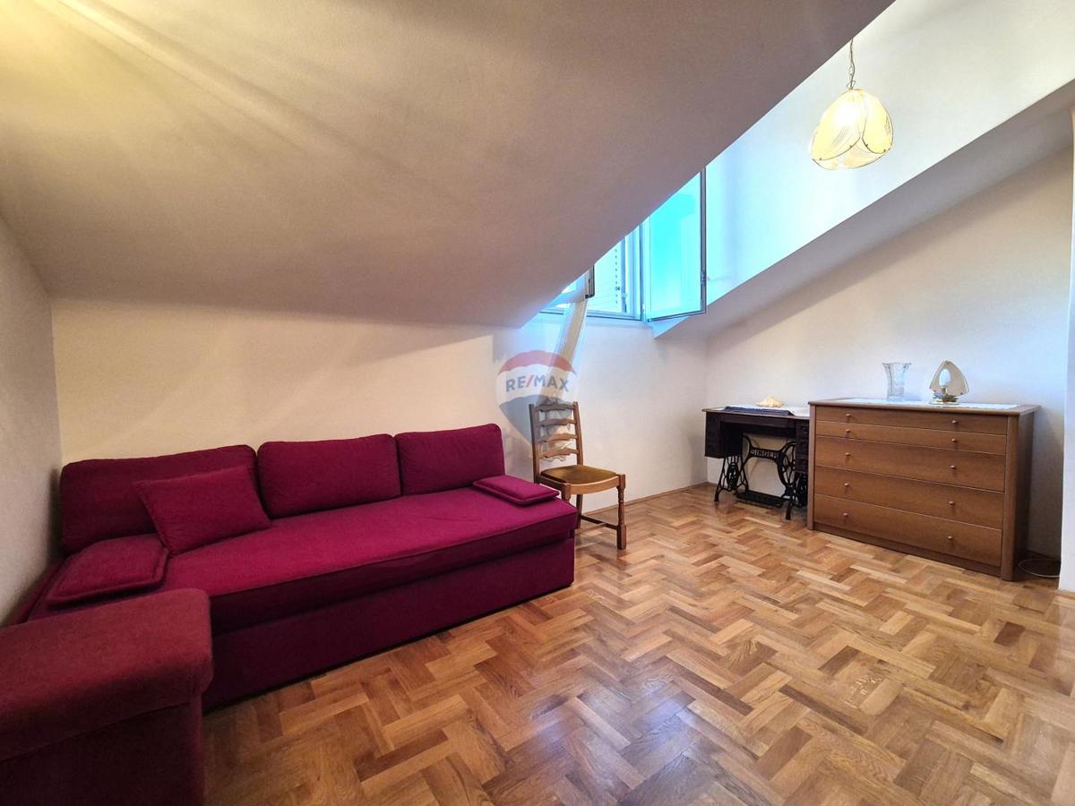 Stanovanje/Apartma Centar, Rijeka, 66,39m2