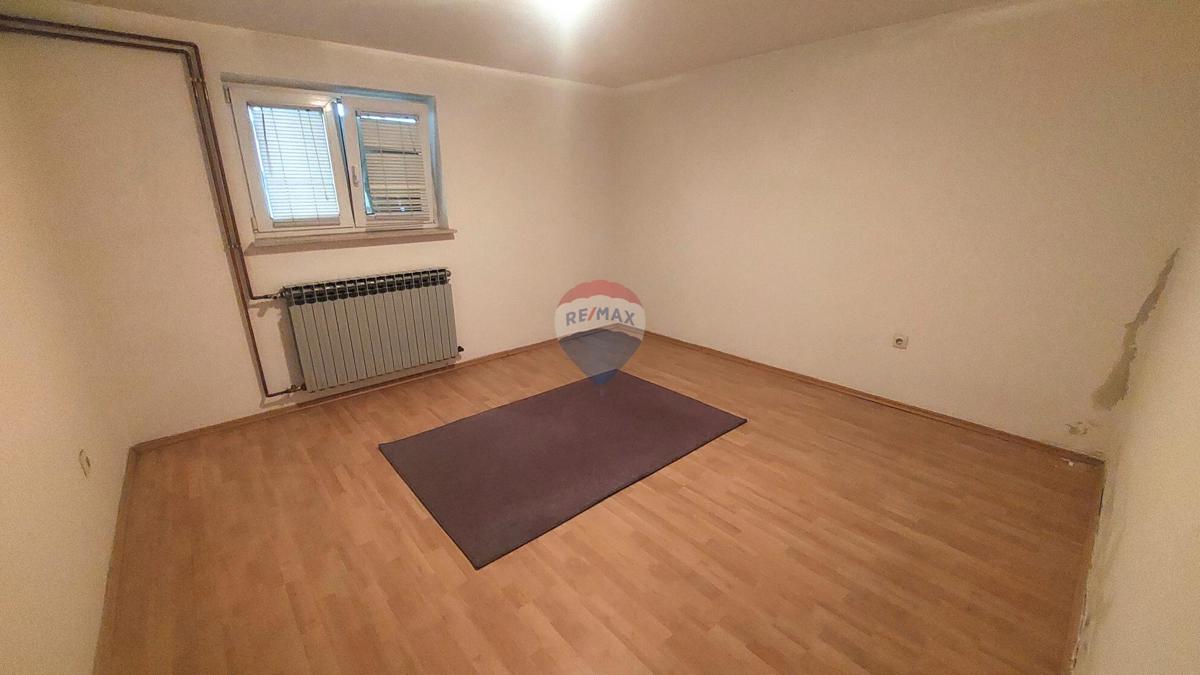 Hiša Trnava, Donja Dubrava, 250m2