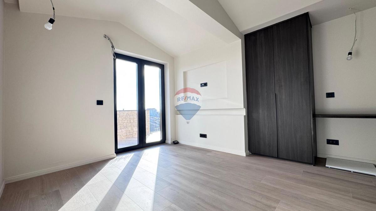 Hiša Garica, Vrbnik, 230m2