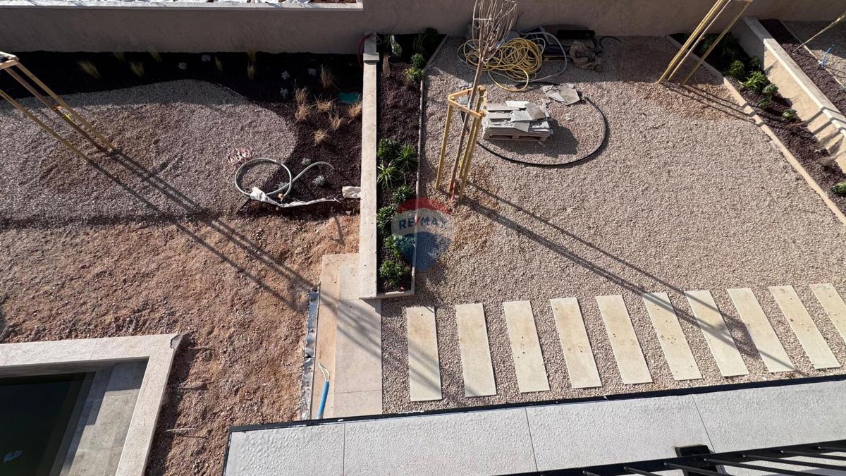 Hiša Garica, Vrbnik, 230m2