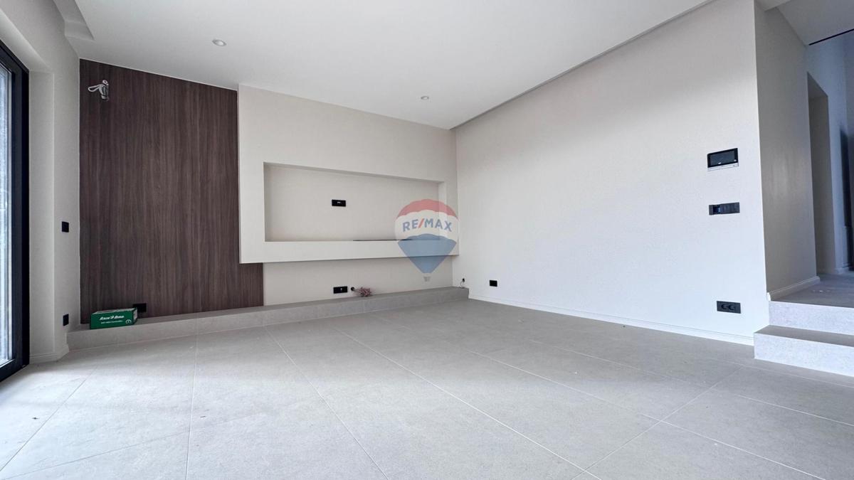 Hiša Garica, Vrbnik, 230m2