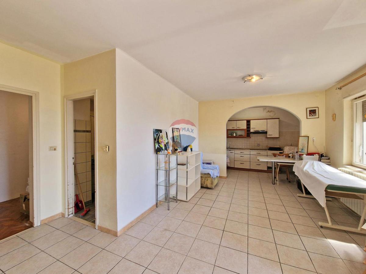 Hiša Matulji, 240m2