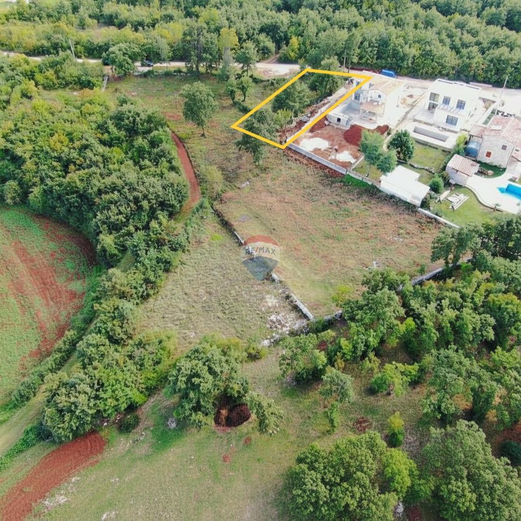 ISTRIA, SVETVINČENAT - Building land 726 m2 in a beautiful location