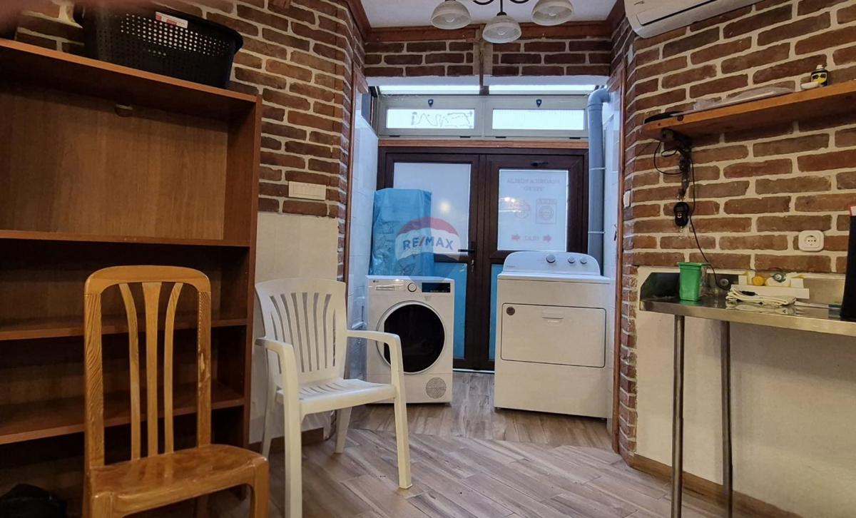 Poslovni prostori Novi Vinodolski, 36m2