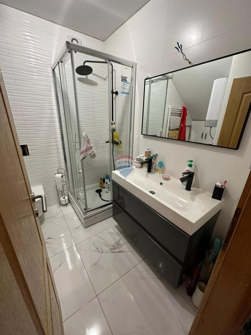 Crikvenica – prostorno trisobno stanovanje za družinsko življenje