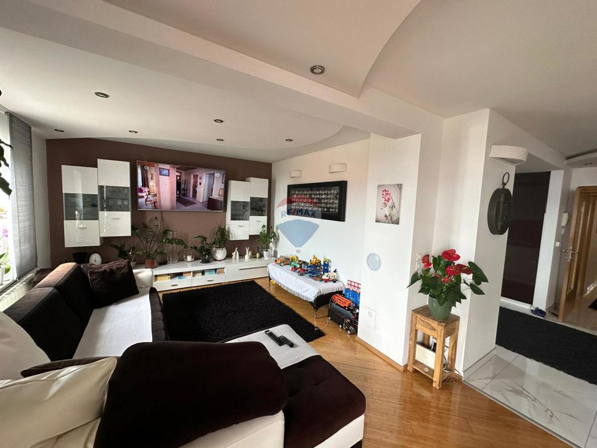 Crikvenica – prostorno trisobno stanovanje za družinsko življenje