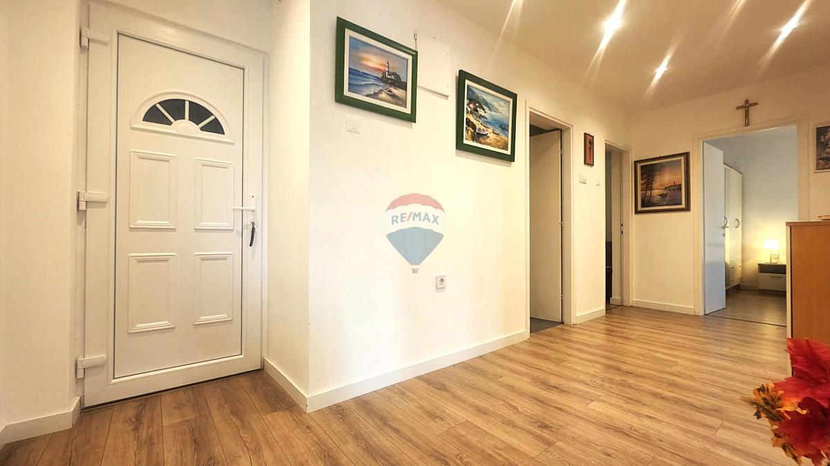 Stanovanje/Apartma Umag, 73,39m2