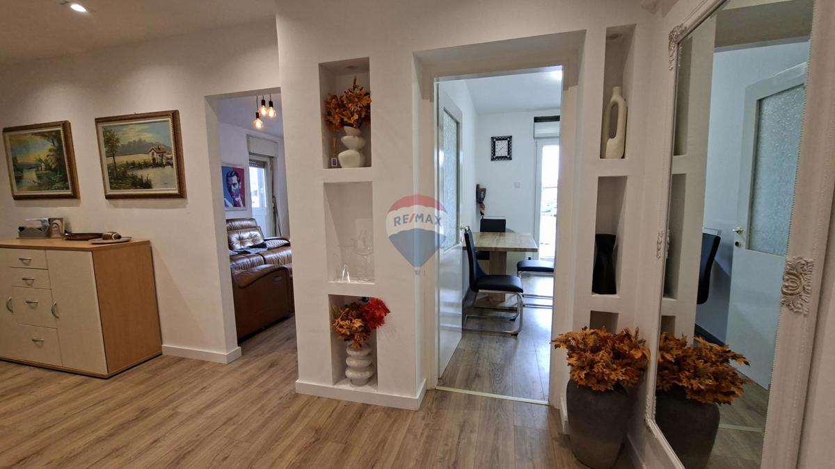 Stanovanje/Apartma Umag, 73,39m2