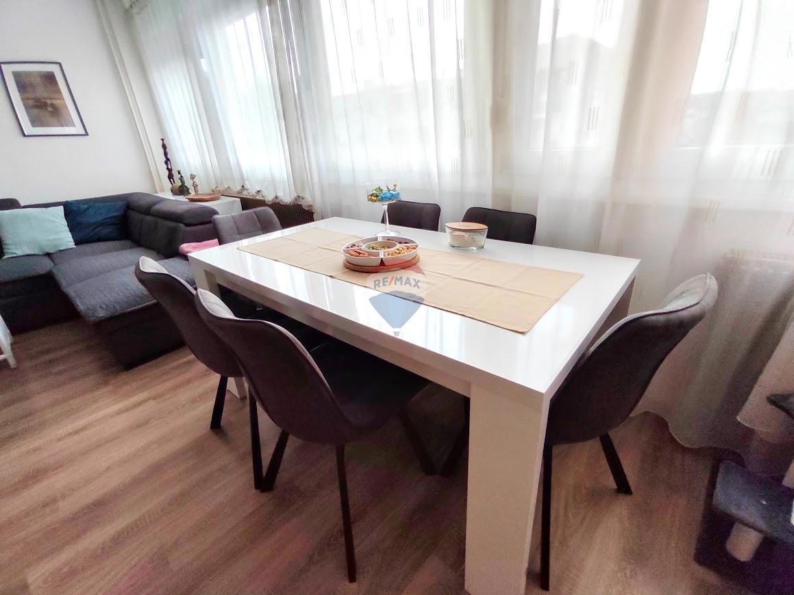 Stanovanje/Apartma Grabrik, Karlovac, 64m2