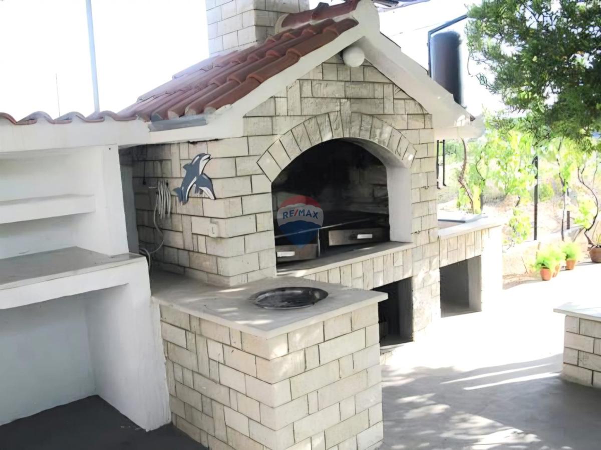 Hiša Barbat na Rabu, Rab, 450m2