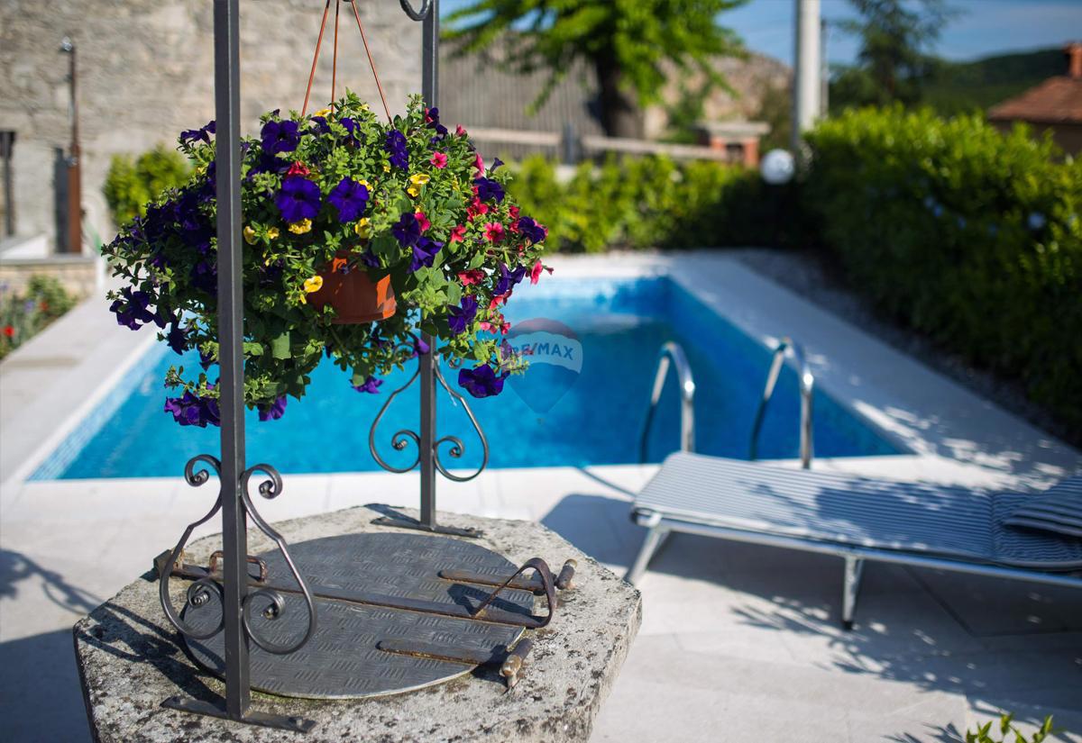 Hiša Veli Brgud, Matulji, 140m2