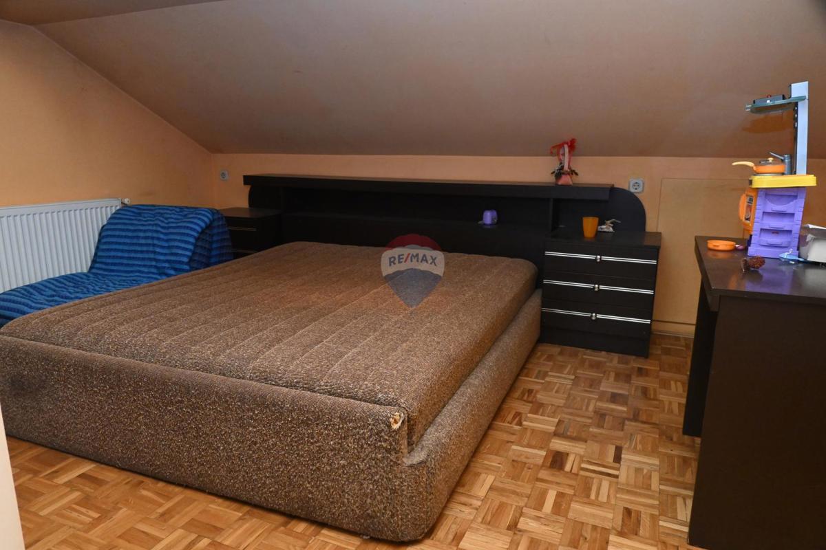 Hiša Garešnica, 140m2