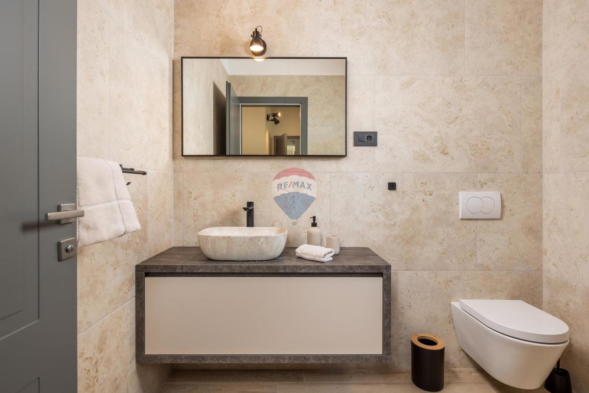 Hiša Zamask, Pazin - Okolica, 240m2