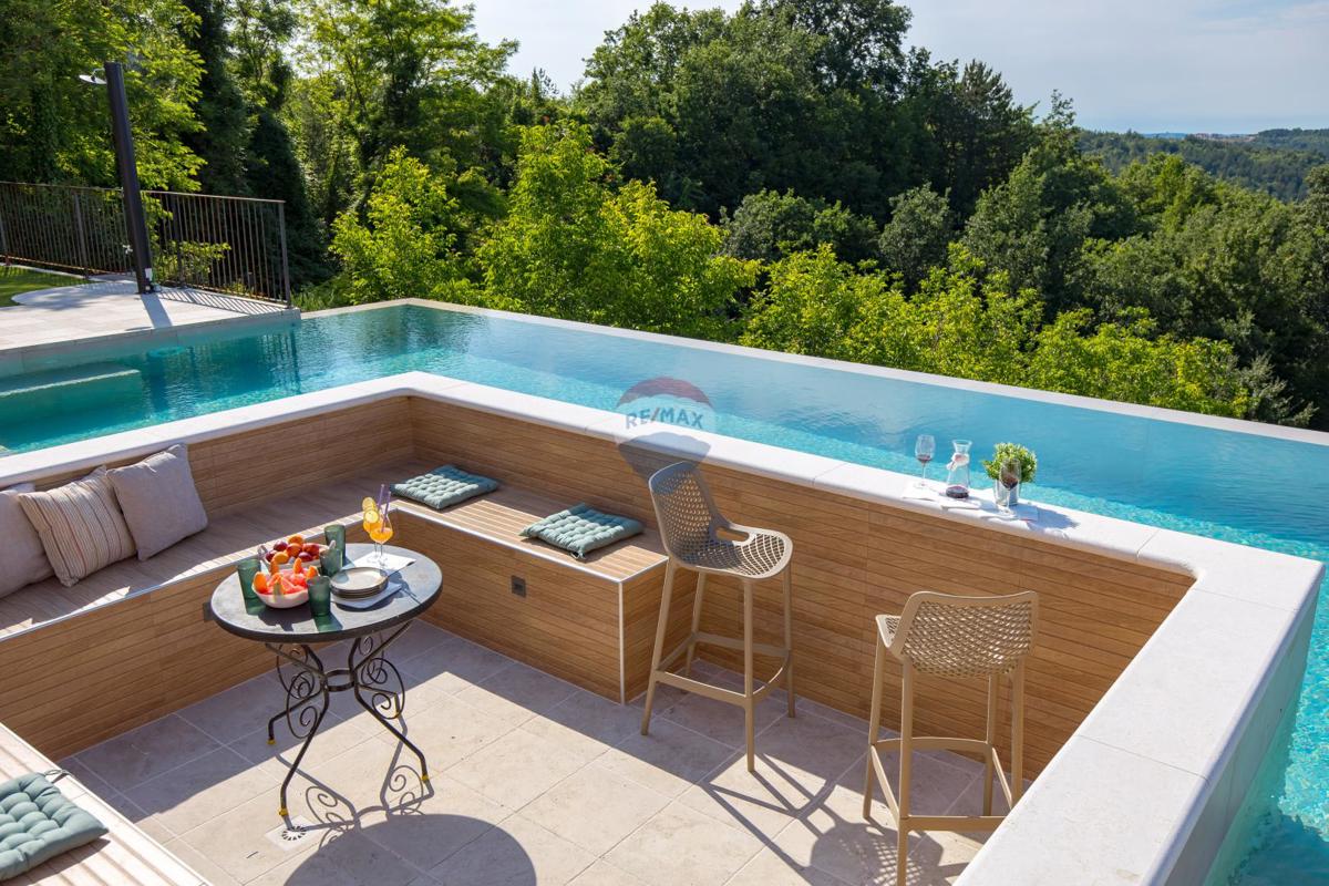 Hiša Zamask, Pazin - Okolica, 240m2