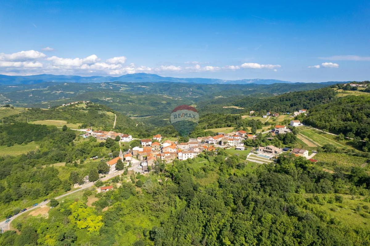 Hiša Zamask, Pazin - Okolica, 240m2