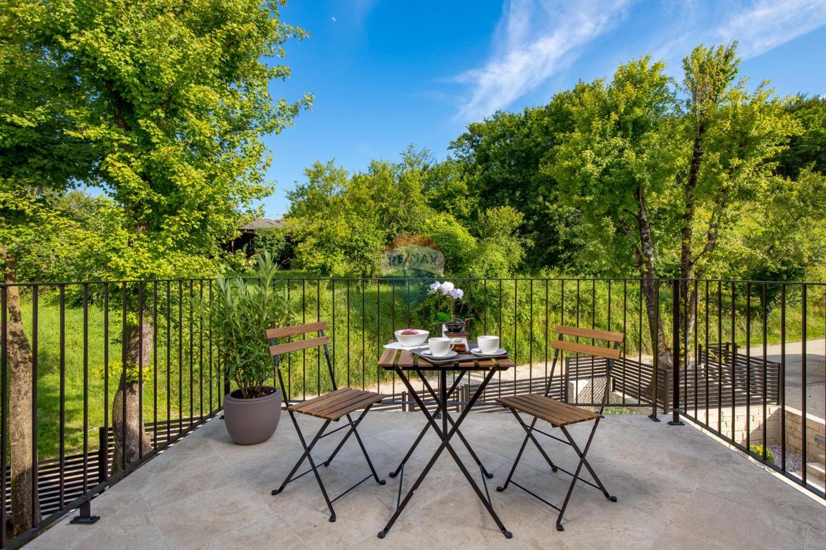 Hiša Zamask, Pazin - Okolica, 240m2