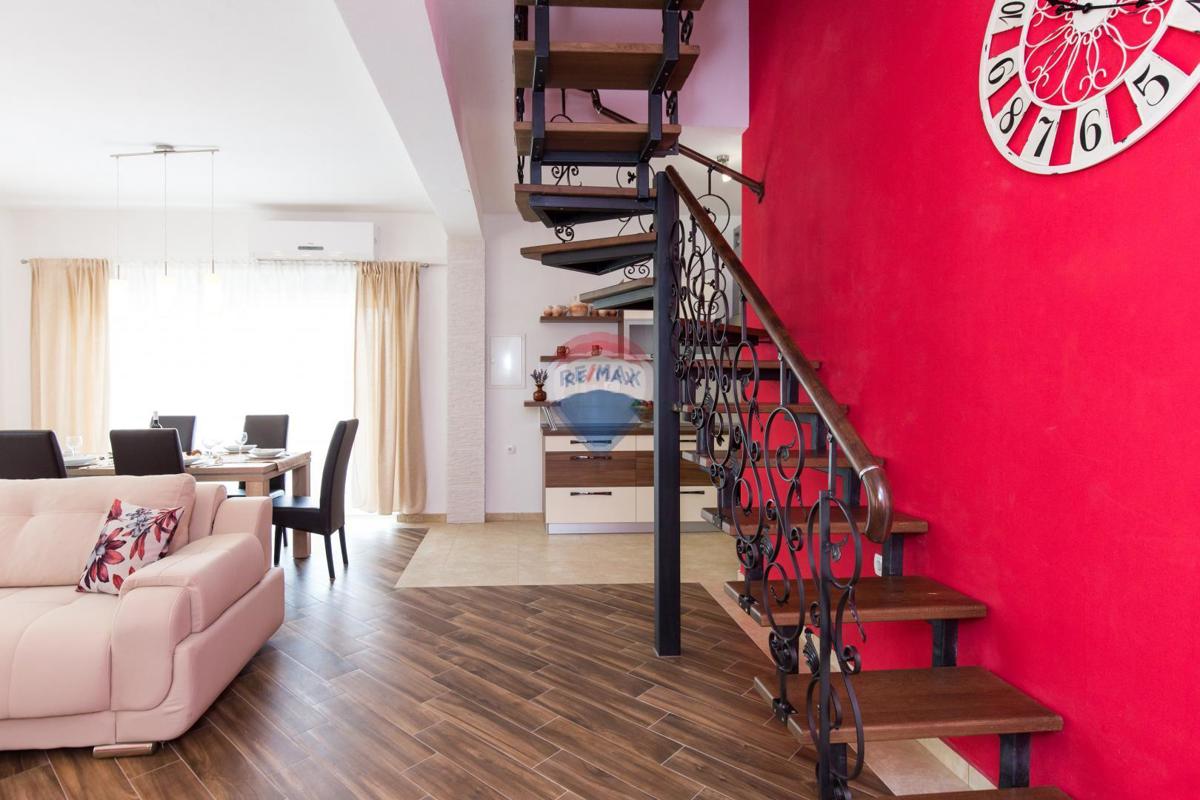 Stanovanje/Apartma Tribalj, Vinodolska Općina, 170m2