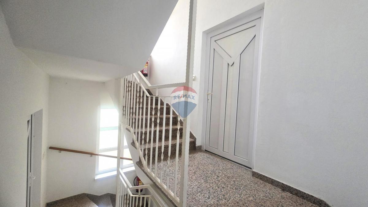 Istra, Karigador – Stanovanje 400 m od morja, balkon