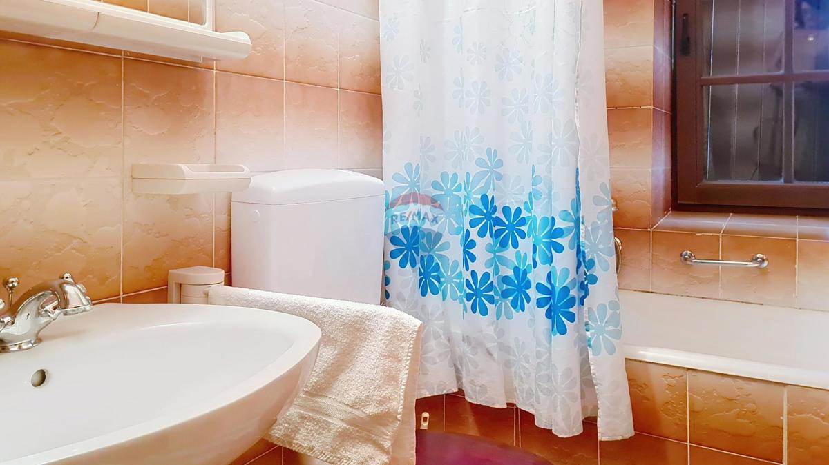 Hiša Mugeba, Poreč, 160m2