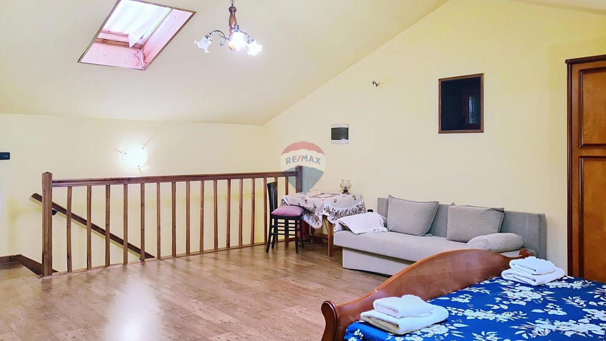 Hiša Mugeba, Poreč, 160m2