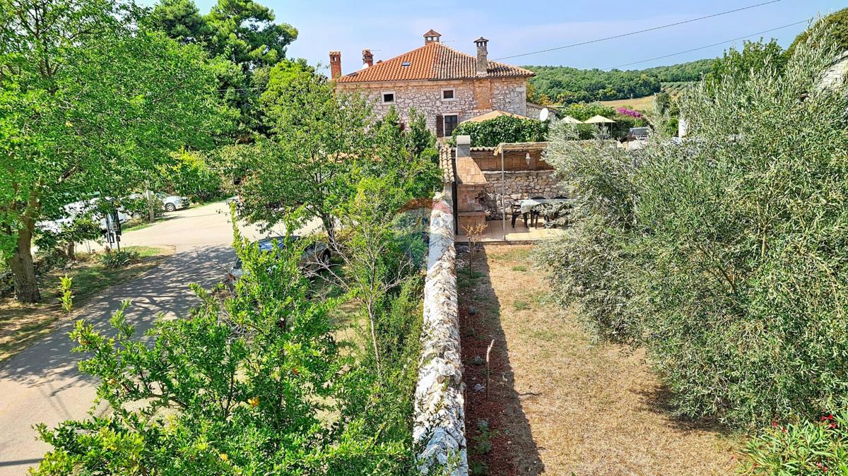 Hiša Mugeba, Poreč, 160m2