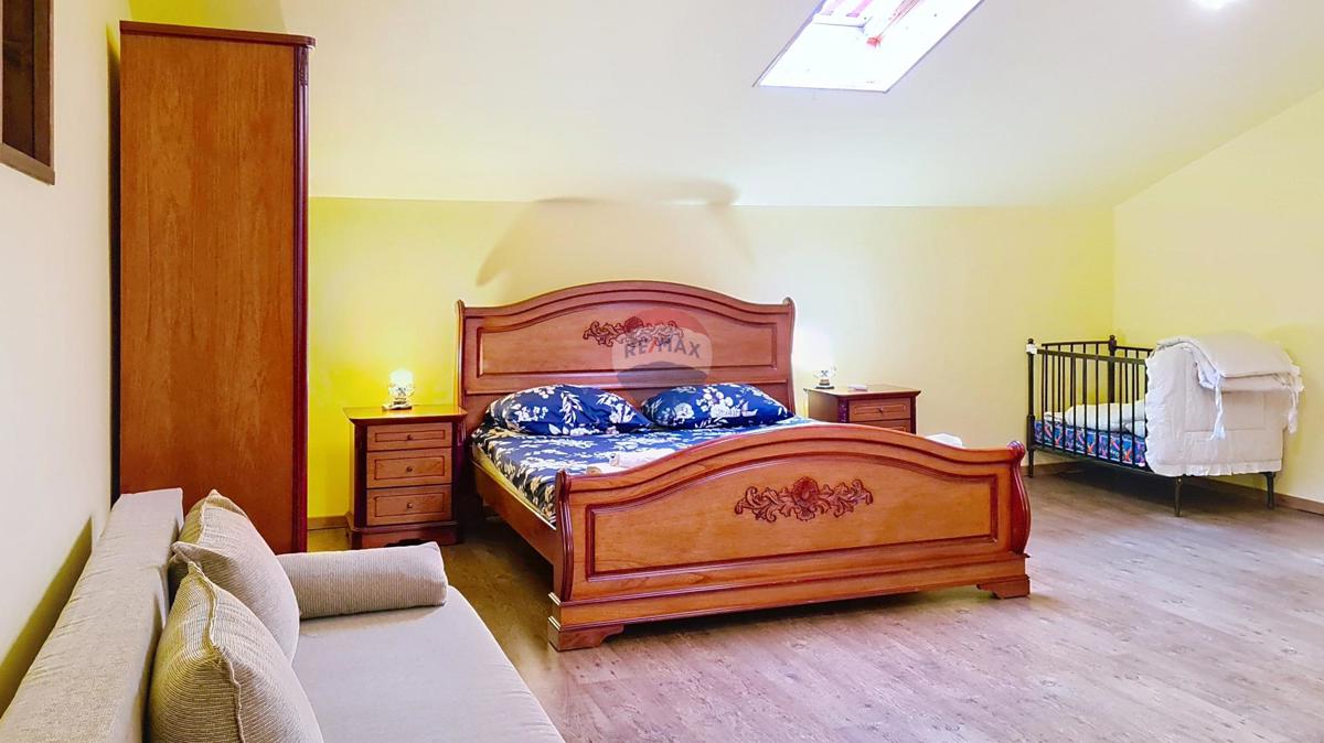 Hiša Mugeba, Poreč, 160m2