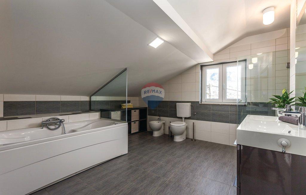 Hiša Bribir, Vinodolska Općina, 240m2