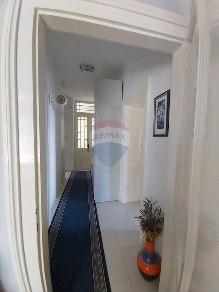 OPATIJA- apartma 55 m2, balkon, pogled na morje, 350 m od morja