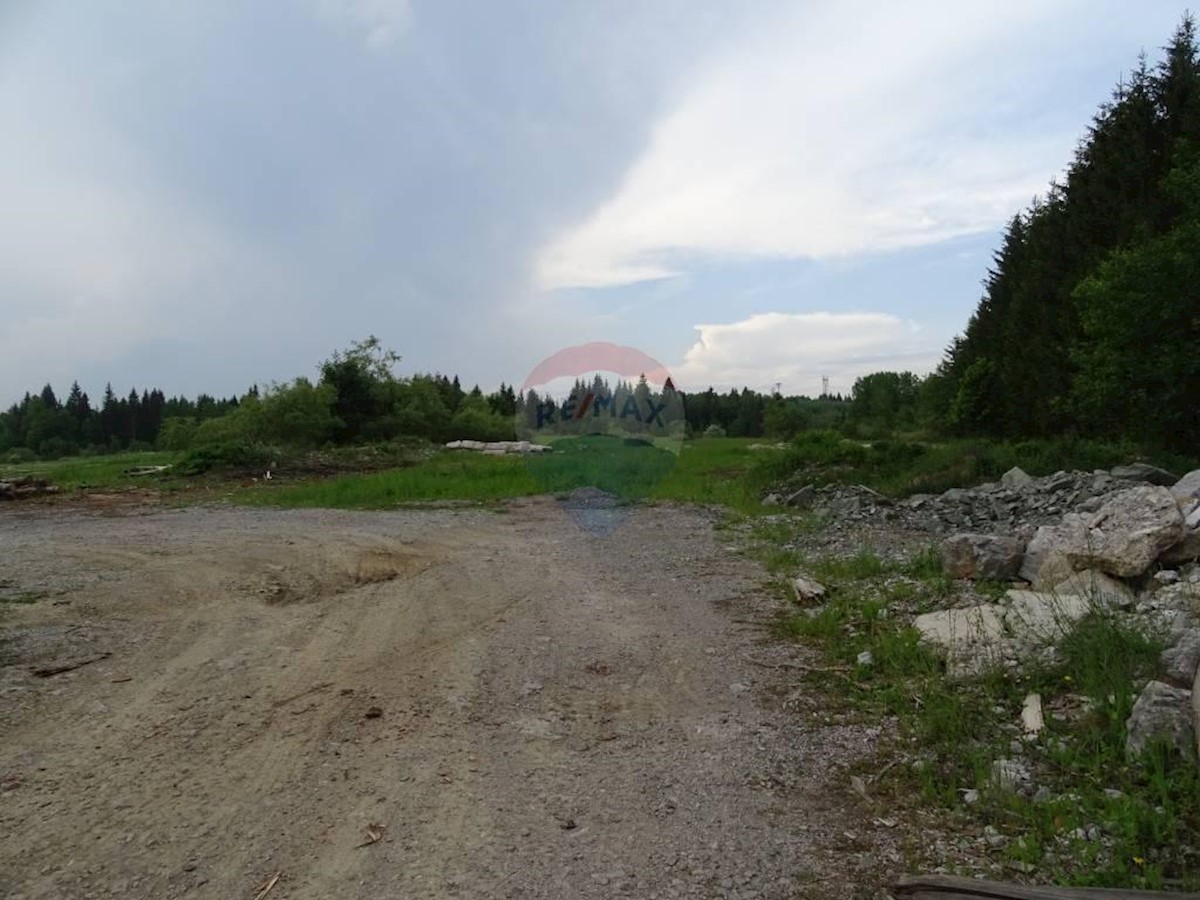 Stavbno zemljišče Šije, Ravna Gora, 6.581m2