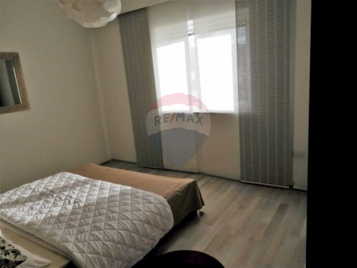 Hiša Pješčana Uvala, Medulin, 497m2