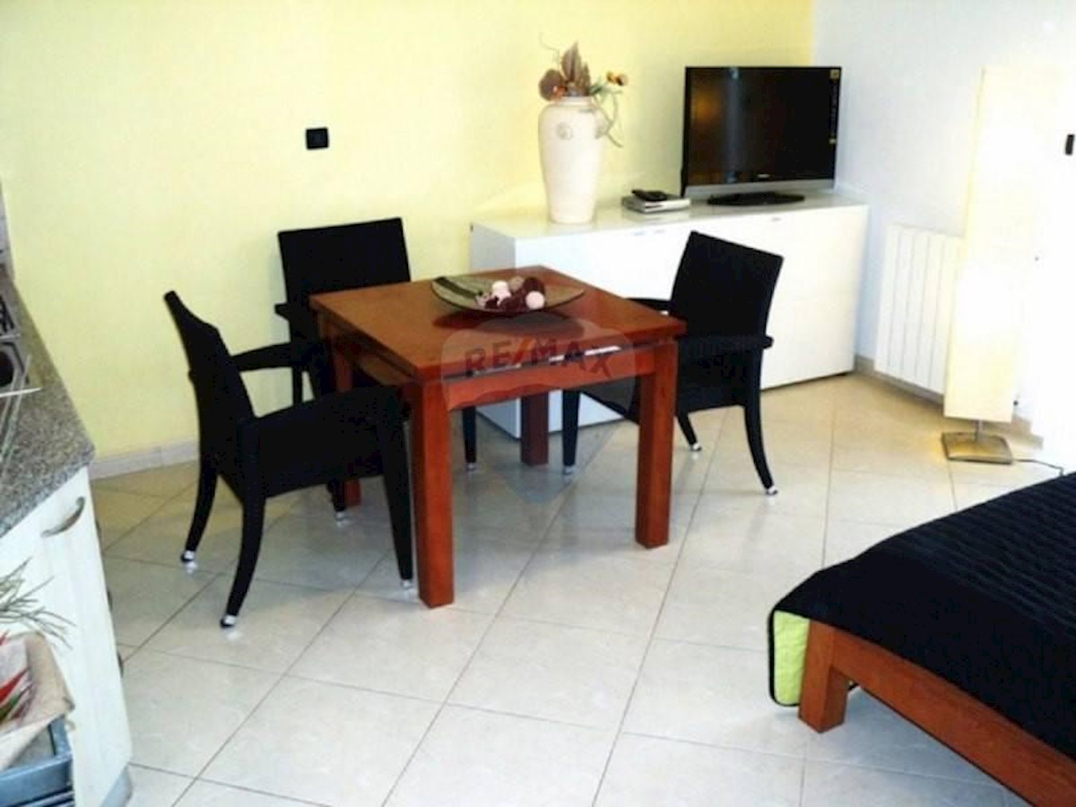 Hiša Pješčana Uvala, Medulin, 497m2