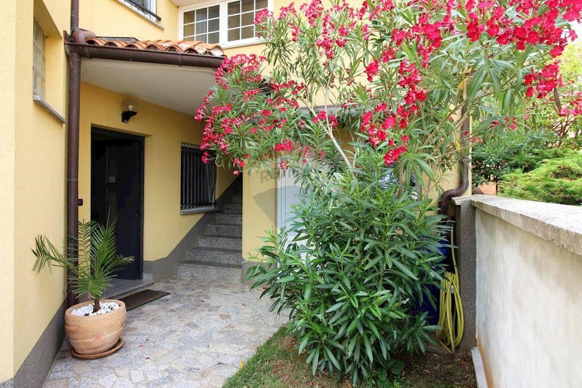 Hiša Pješčana Uvala, Medulin, 497m2