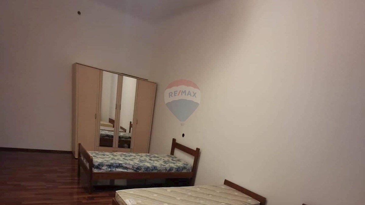 Centar, Pazin, 55m2