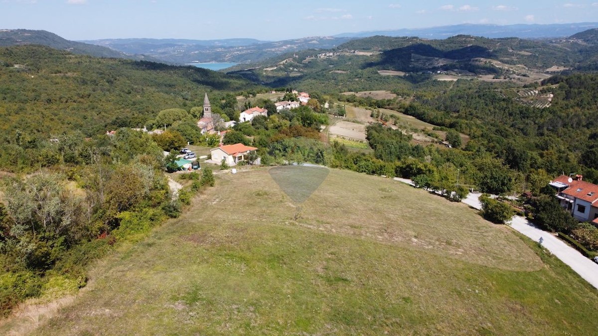 Grdoselo, Pazin - Okolica, 1.576m2