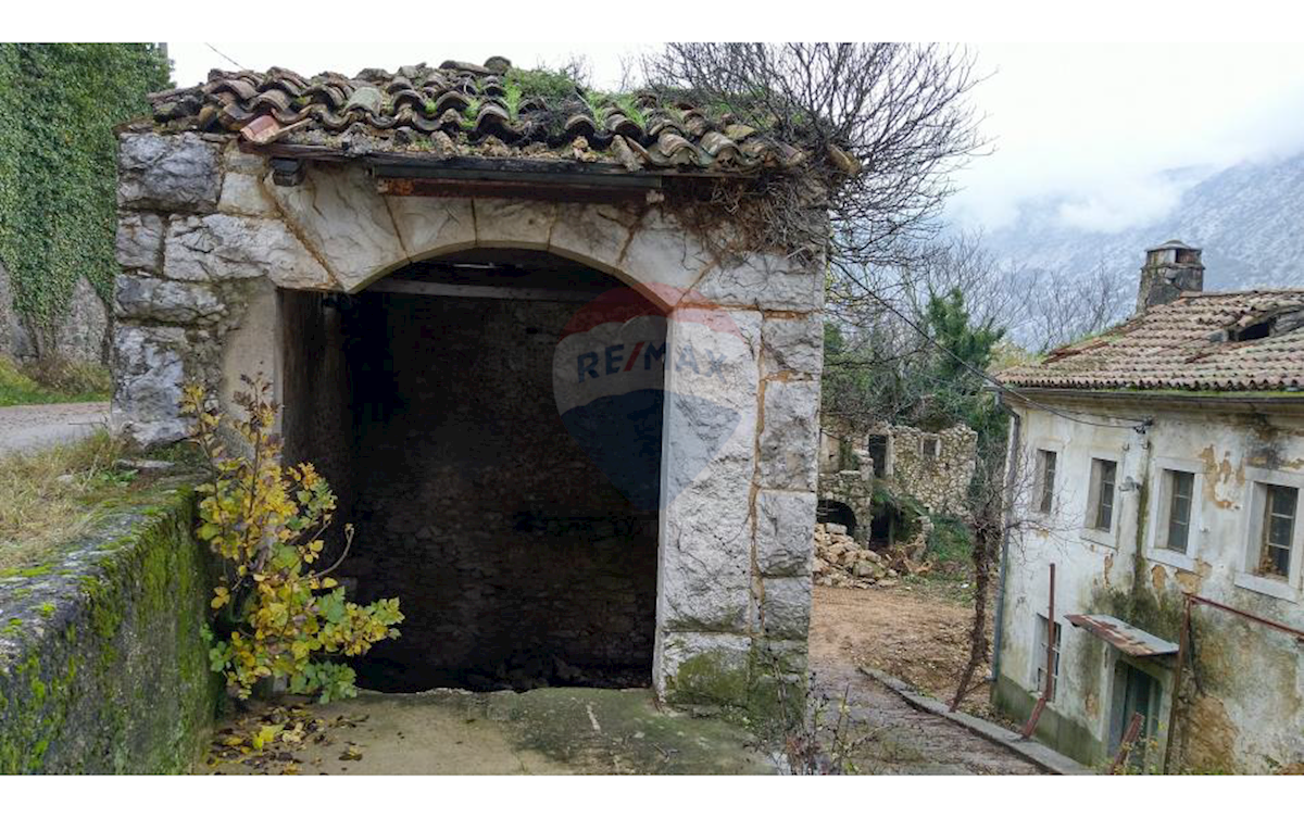 Hiša Tribalj, Vinodolska Općina, 1.600m2