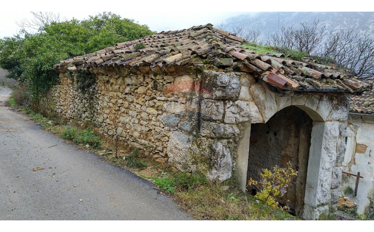 Hiša Tribalj, Vinodolska Općina, 1.600m2