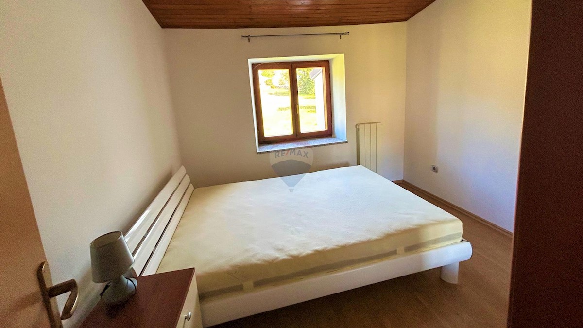 ISTRIA, BUJE - Detached house and large building plot