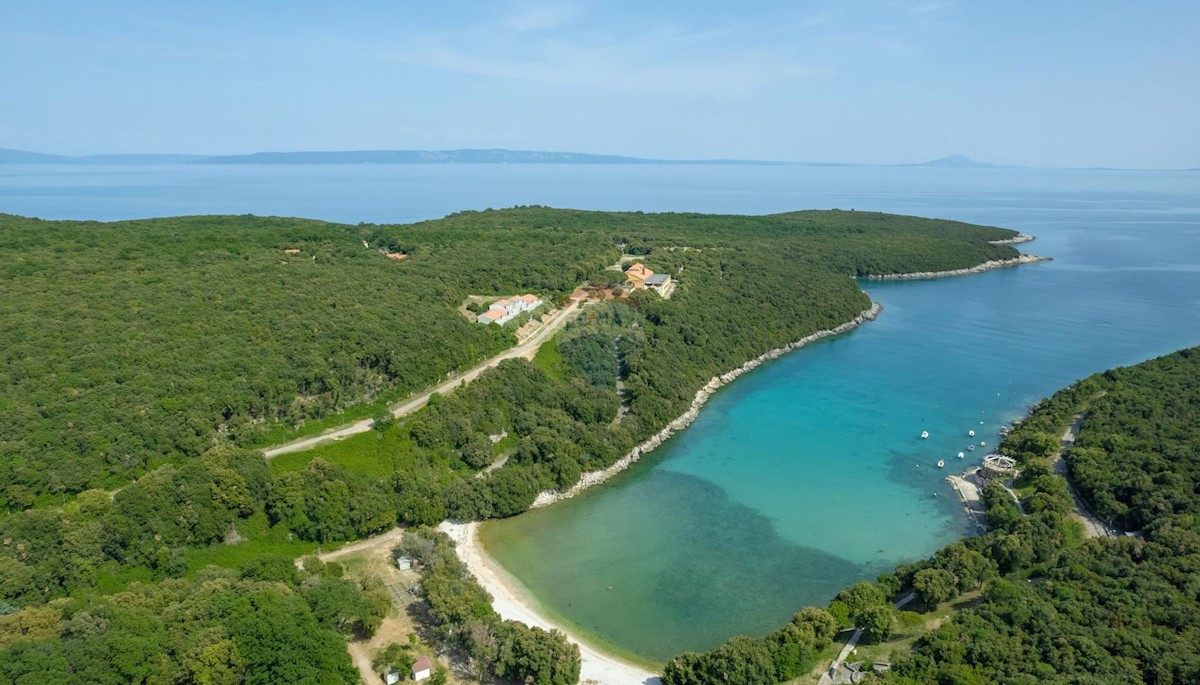 Stavbno zemljišče Duga Uvala, Marčana, 897m2